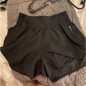 TRACKER SHORT MID RISE ‘4